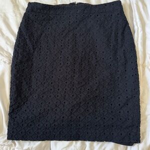 ANN TAYLOR LOFT textured pencil skirt, black, lined, business or casual sz 6​